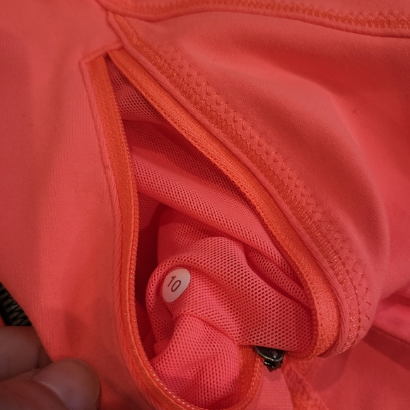 Lululemon Athletica Jacket - Picture 5 of 12